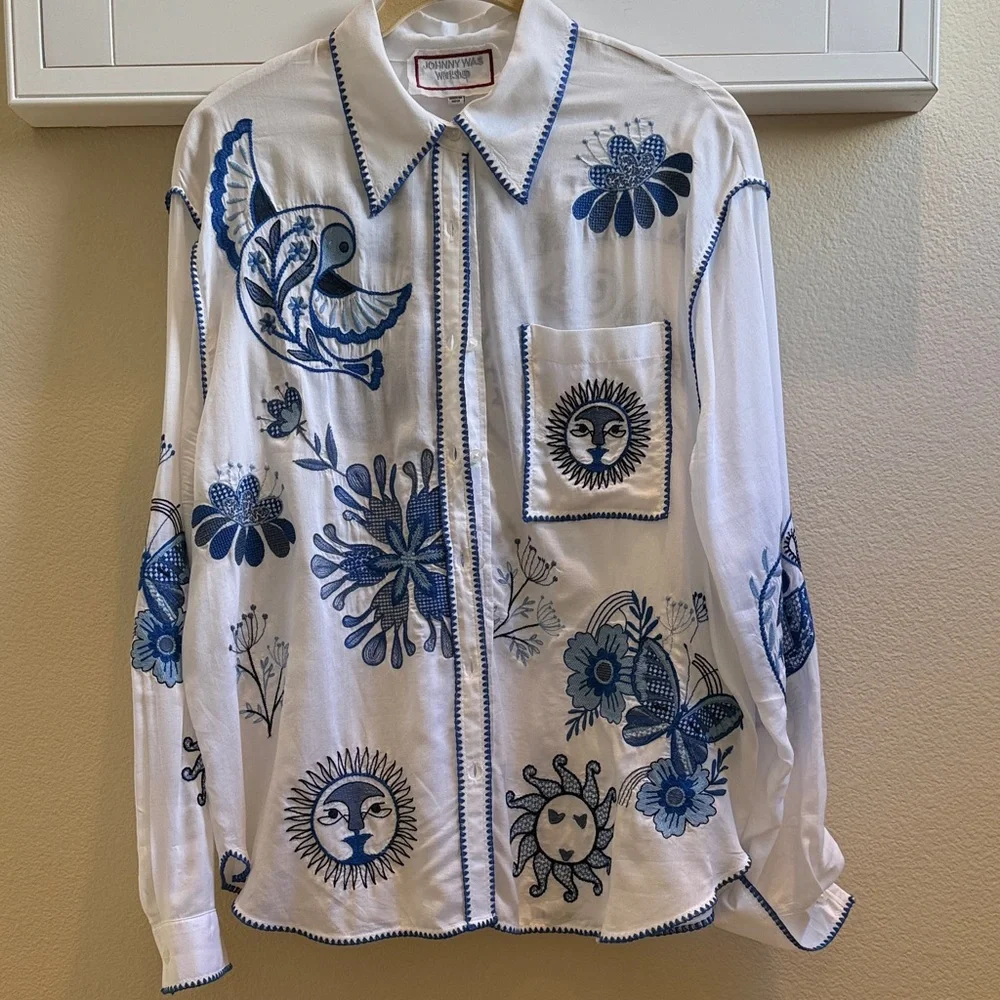 Johnny Was White Shirt with Blue Embroidery - Picture 3 of 15